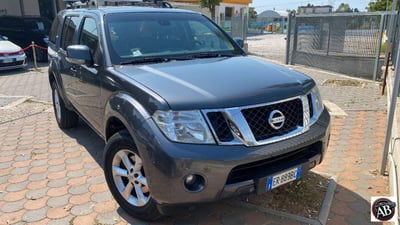 Nissan Pathfinder 2.5 dCi LE usata