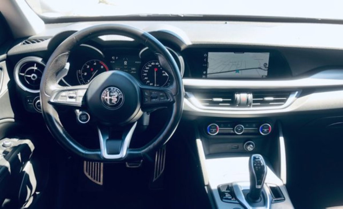Alfa Romeo Stelvio Stelvio 2.2 Turbodiesel 190 CV AT8 Q4 Super Business (17)