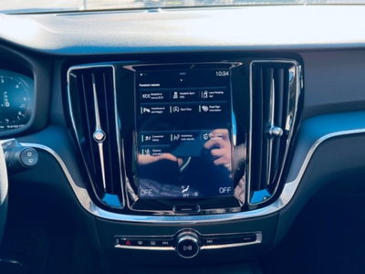 Volvo V60 D3 Geartronic R-design (10)
