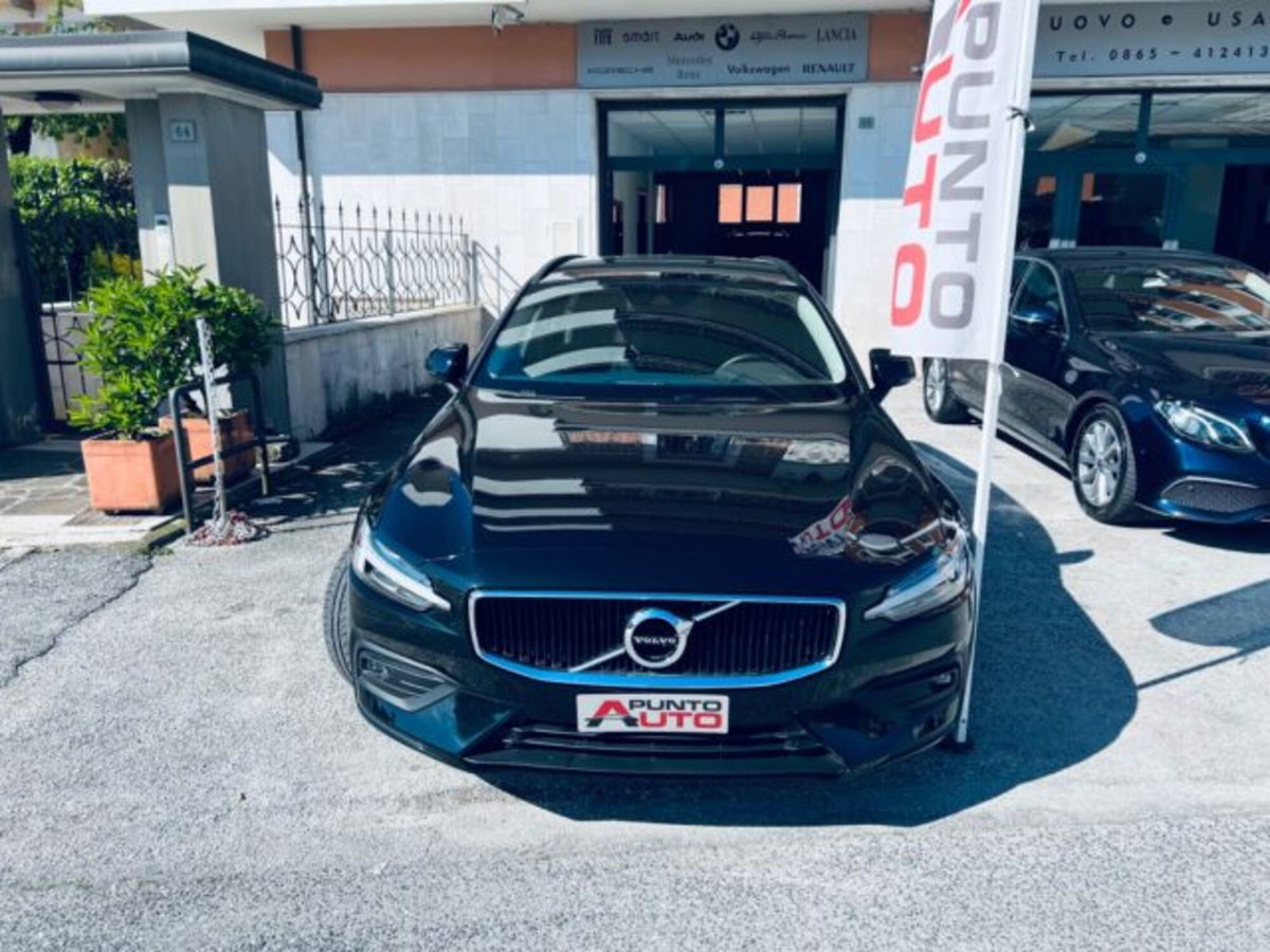 Volvo V60 D3 Geartronic R-design (5)