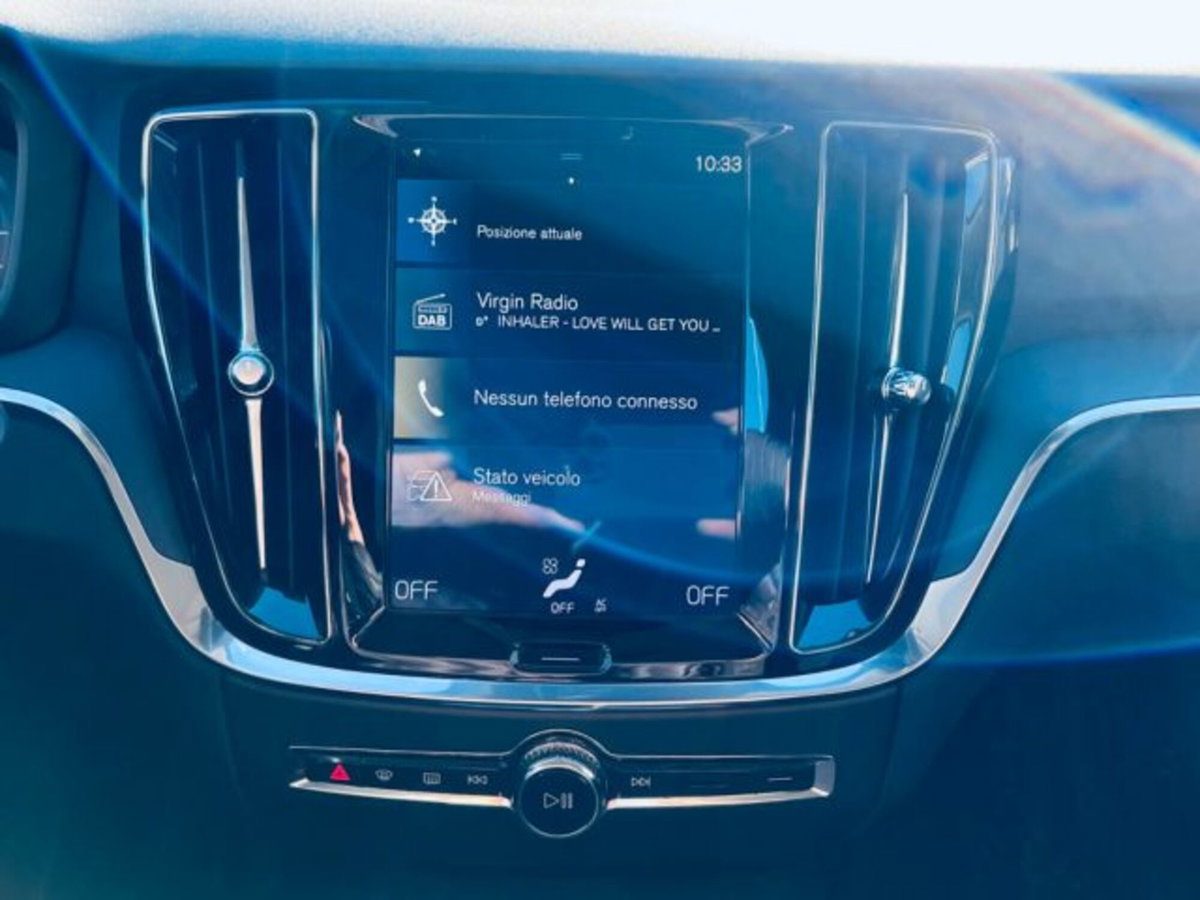 Volvo V60 D3 Geartronic R-design (7)