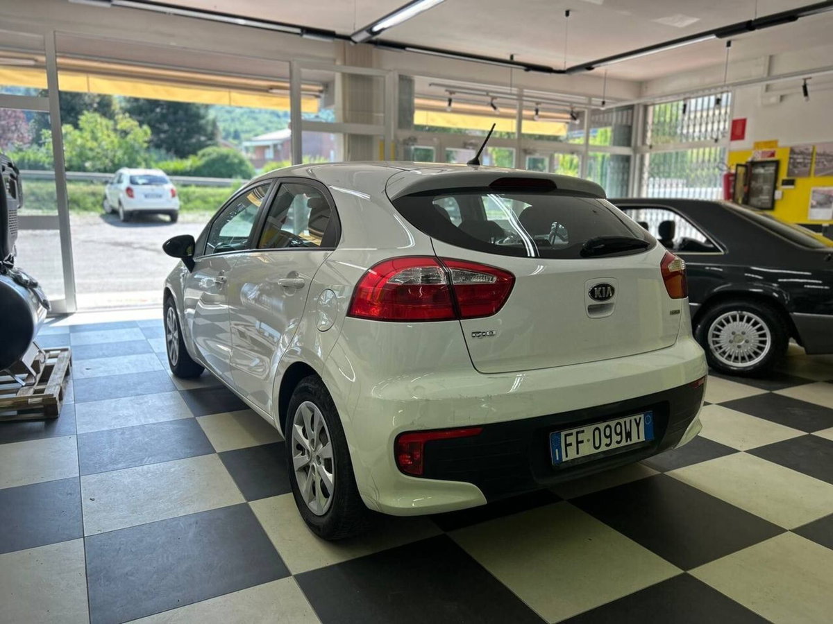 Kia Rio 1.1 CRDi 5p. Active (4)