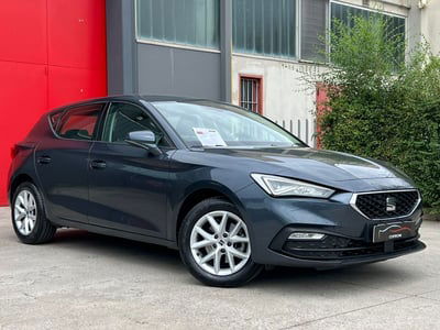 SEAT Leon 1.0 eTSI 110 CV DSG Xcellence usata