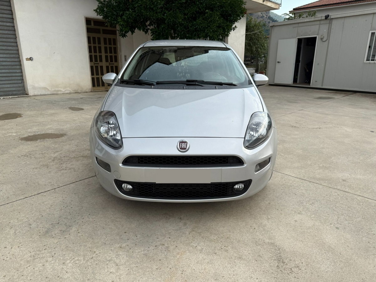 Fiat Punto 1.3 MJT II S&S 85 CV 3 porte ECO Easy (2)