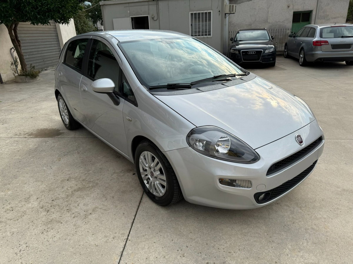 Fiat Punto 1.3 MJT II S&S 85 CV 3 porte ECO Easy (3)