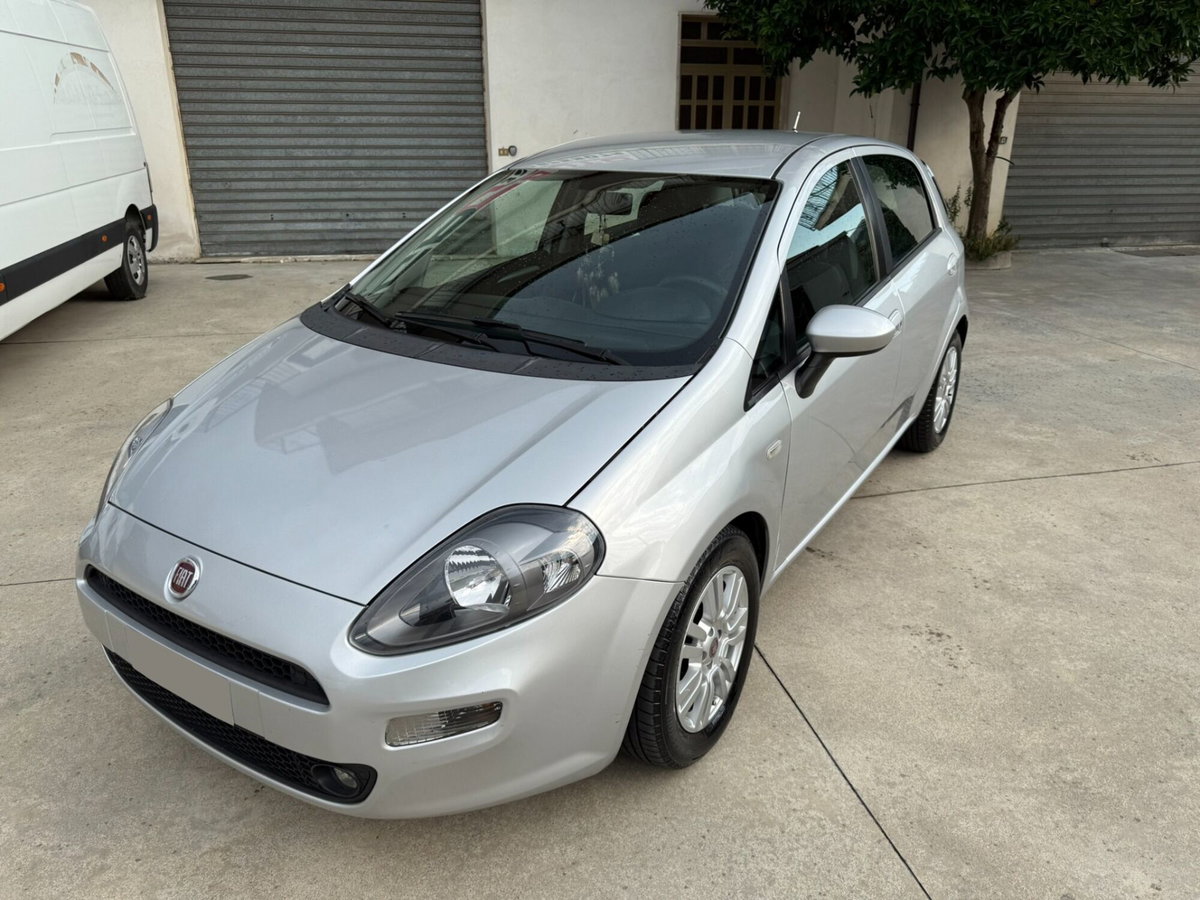 Fiat Punto 1.3 MJT II S&S 85 CV 3 porte ECO Easy (4)