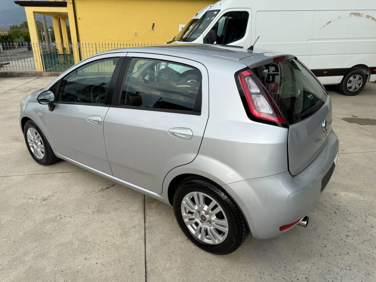 Fiat Punto 1.3 MJT II S&S 85 CV 3 porte ECO Easy (7)