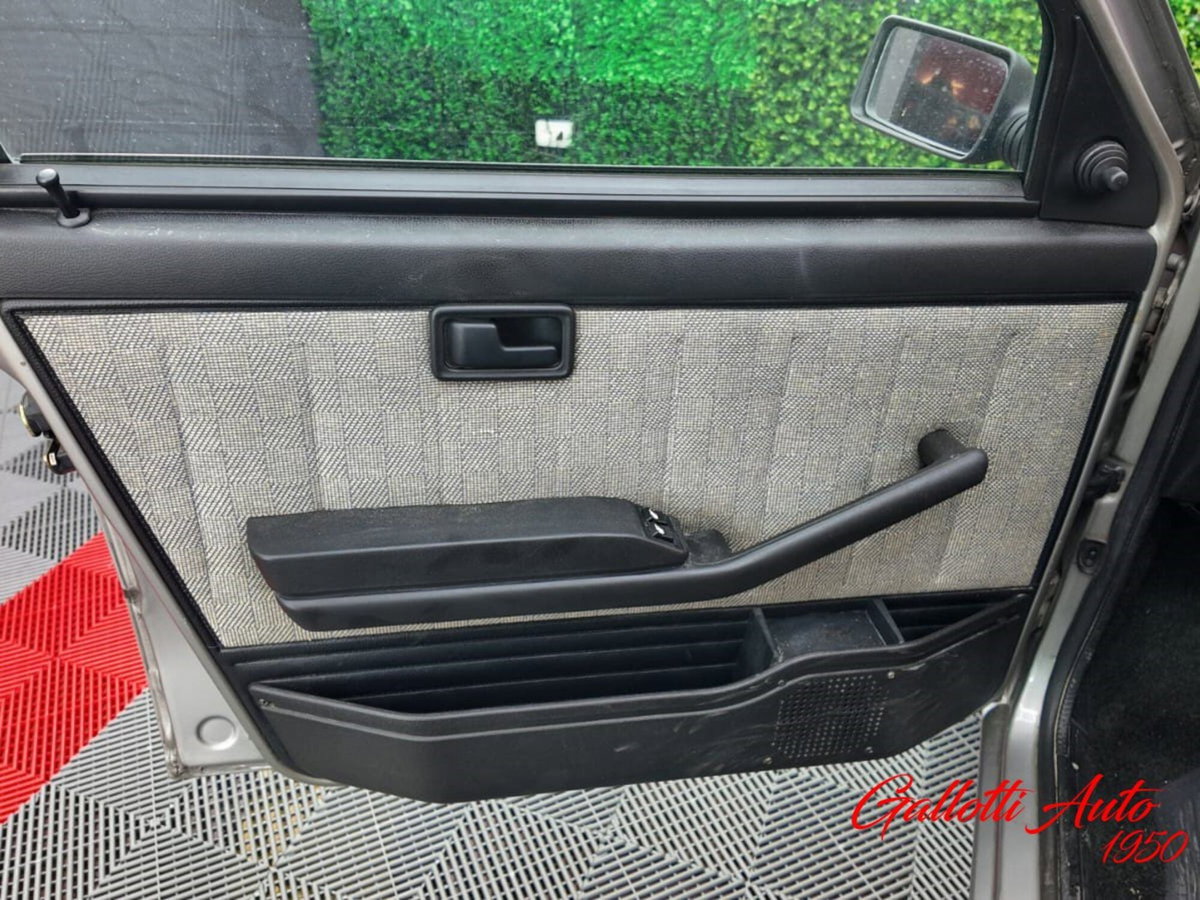Fiat Uno 70 5 porte SL (16)