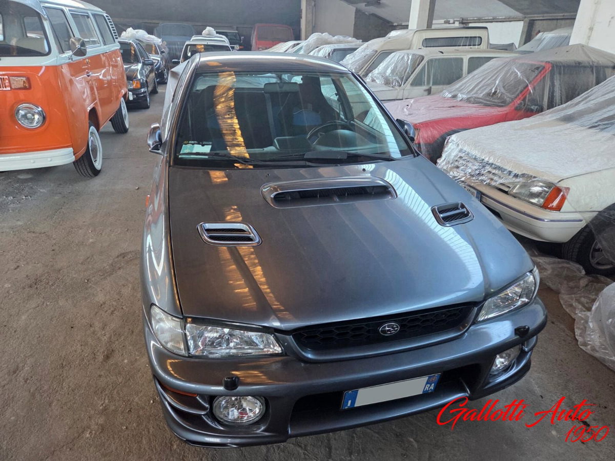 Subaru Impreza 2.0i T 16V cat 4WD (2)