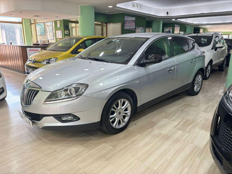 Lancia Delta 1.6 MJT DPF Oro