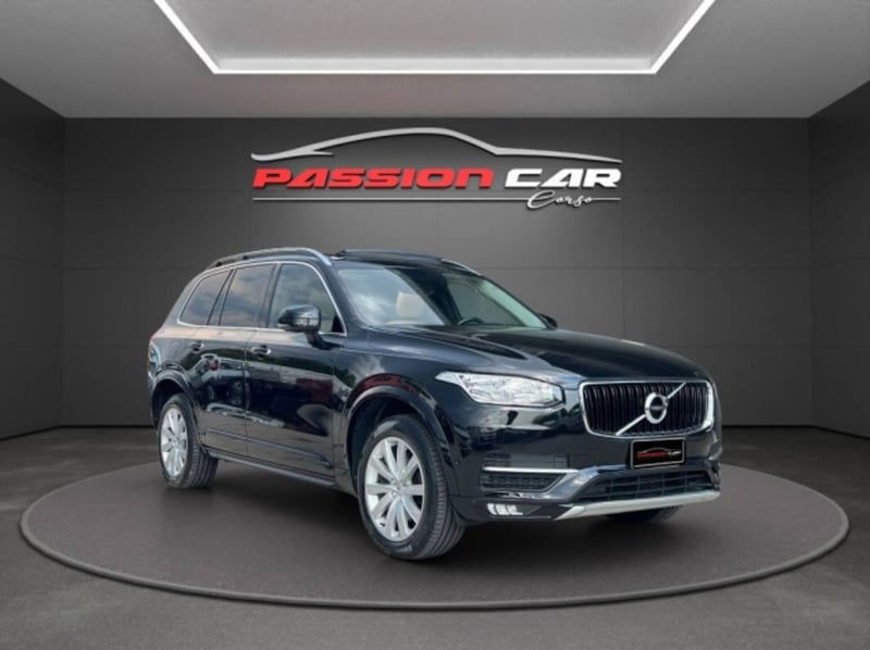 Volvo XC90 D5 AWD Geartronic Momentum