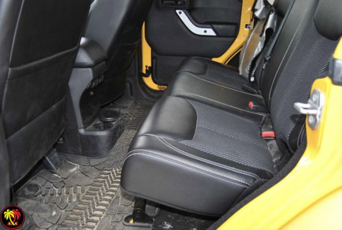 Jeep Wrangler Unlimited 2.8 CRD DPF X Auto (11)
