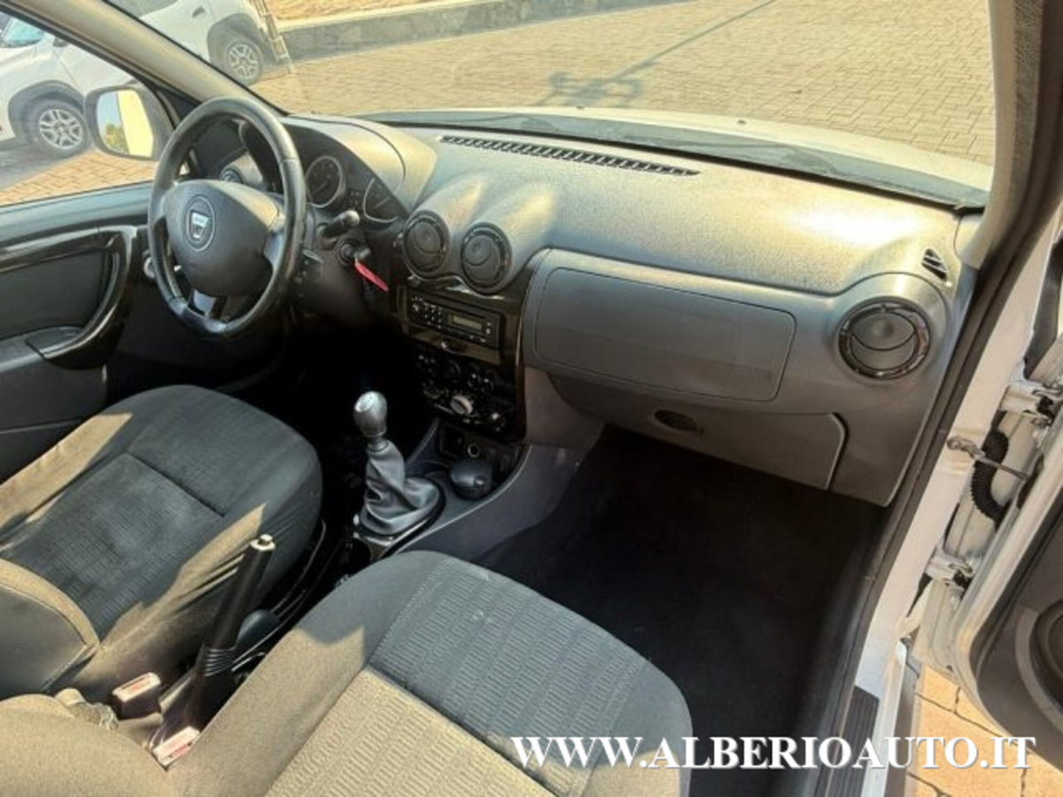 Dacia Duster 1.5 dCi 110CV 4x2 Lauréate (11)