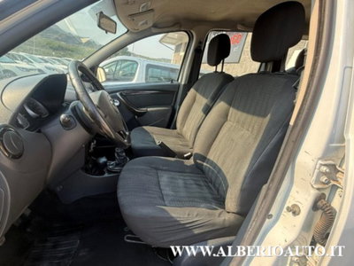 Dacia Duster 1.5 dCi 110CV 4x2 Lauréate (13)