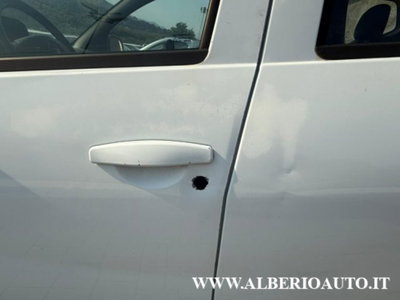 Dacia Duster 1.5 dCi 110CV 4x2 Lauréate (15)