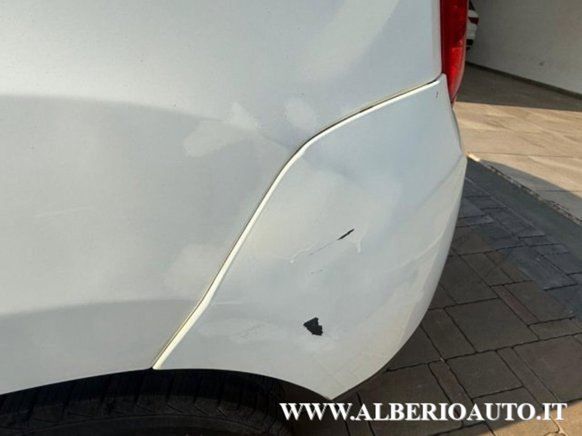Dacia Duster 1.5 dCi 110CV 4x2 Lauréate (7)