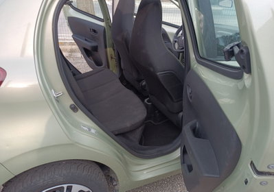 Peugeot 108 72 5 porte Style (12)