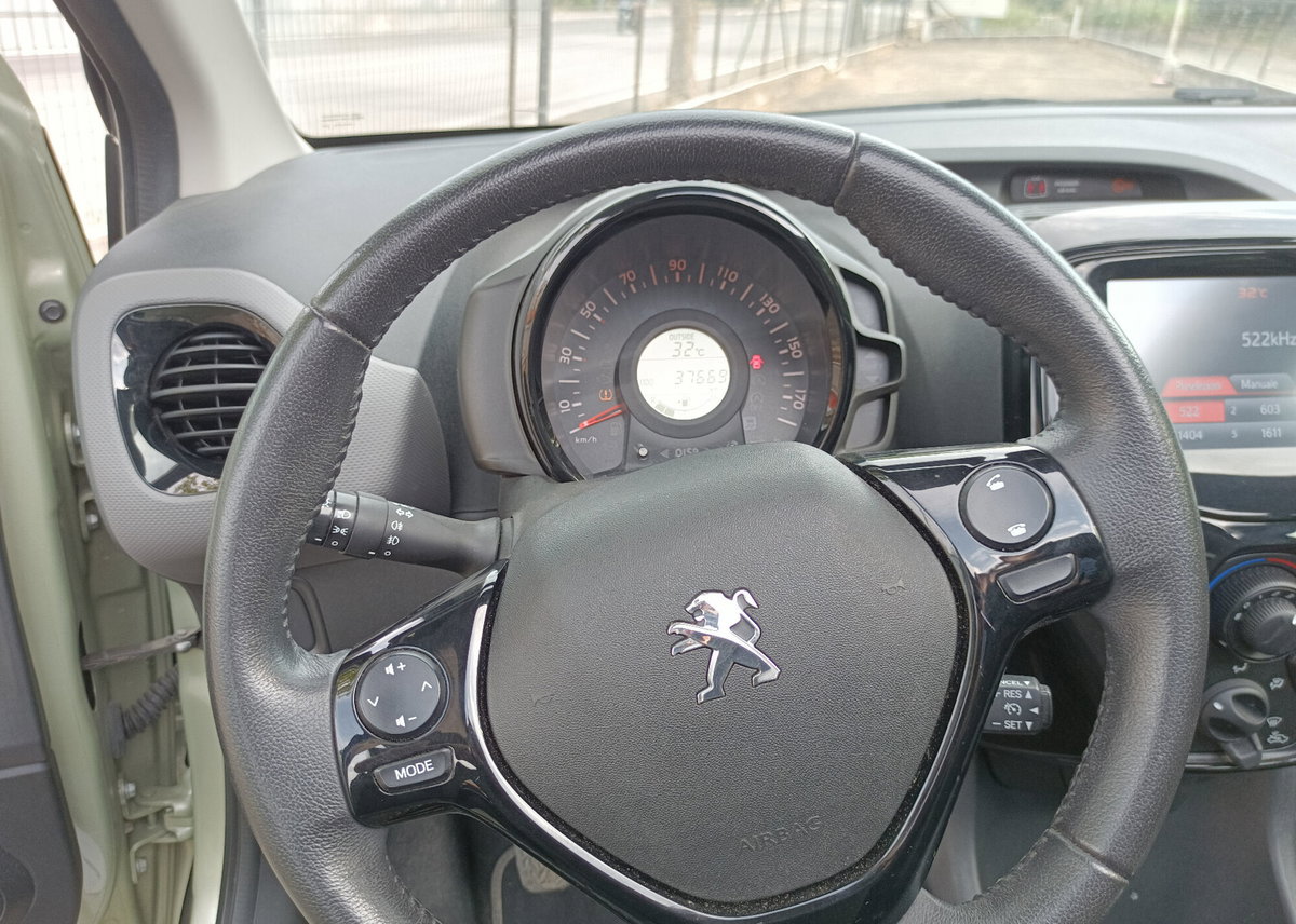Peugeot 108 72 5 porte Style (15)
