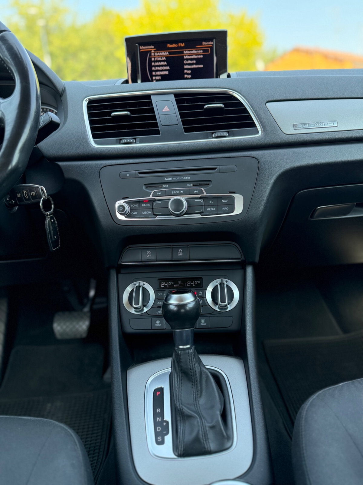 Audi Q3 2.0 TDI quattro S tronic Advanced (19)