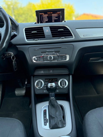 Audi Q3 2.0 TDI quattro S tronic Advanced (19)
