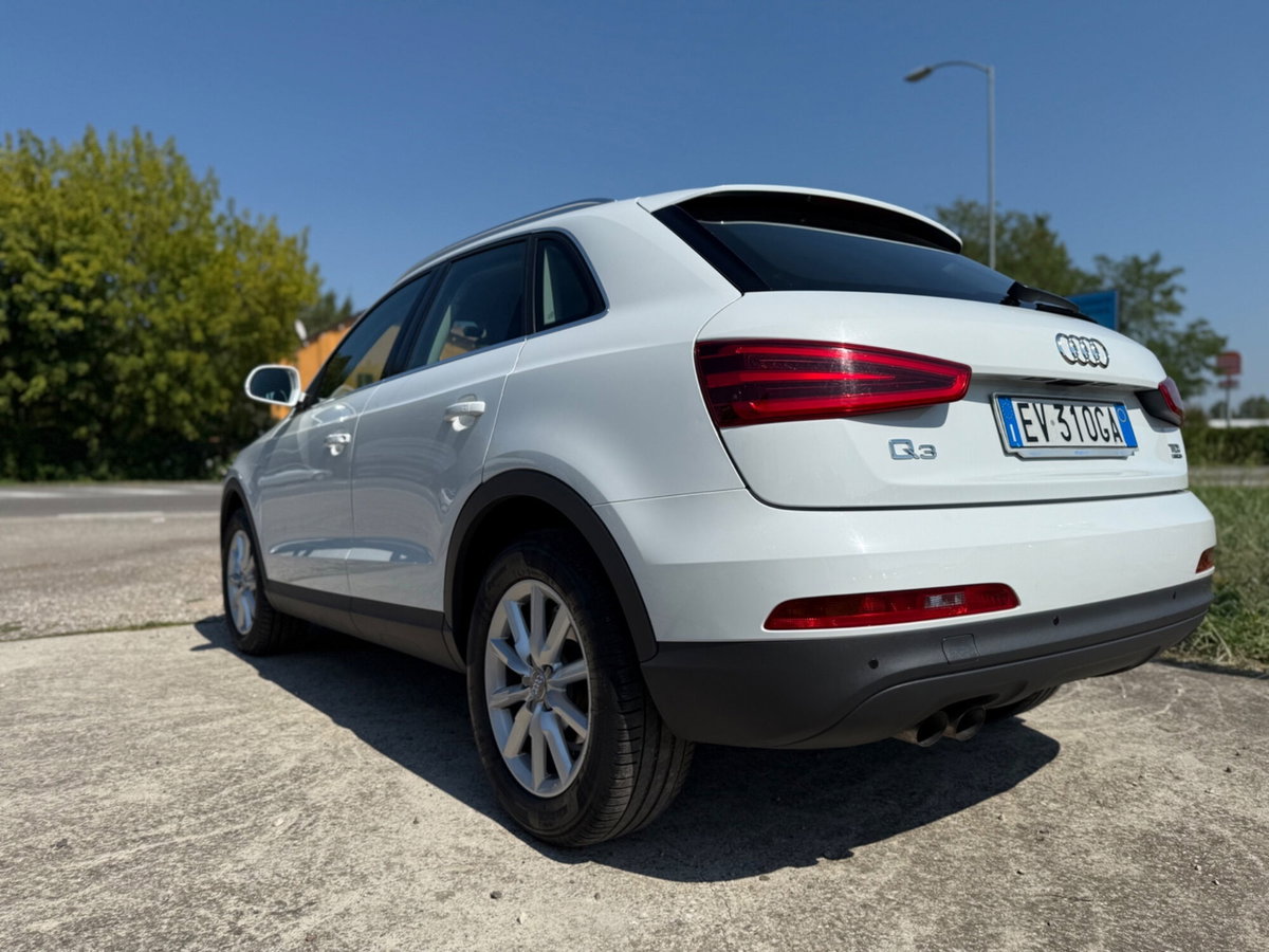 Audi Q3 2.0 TDI quattro S tronic Advanced (6)