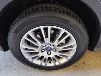 Ford Kuga 2.0 TDCi 163 CV 4WD DPF (11)
