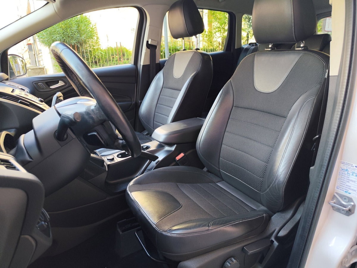 Ford Kuga 2.0 TDCi 163 CV 4WD Titanium DPF (15)
