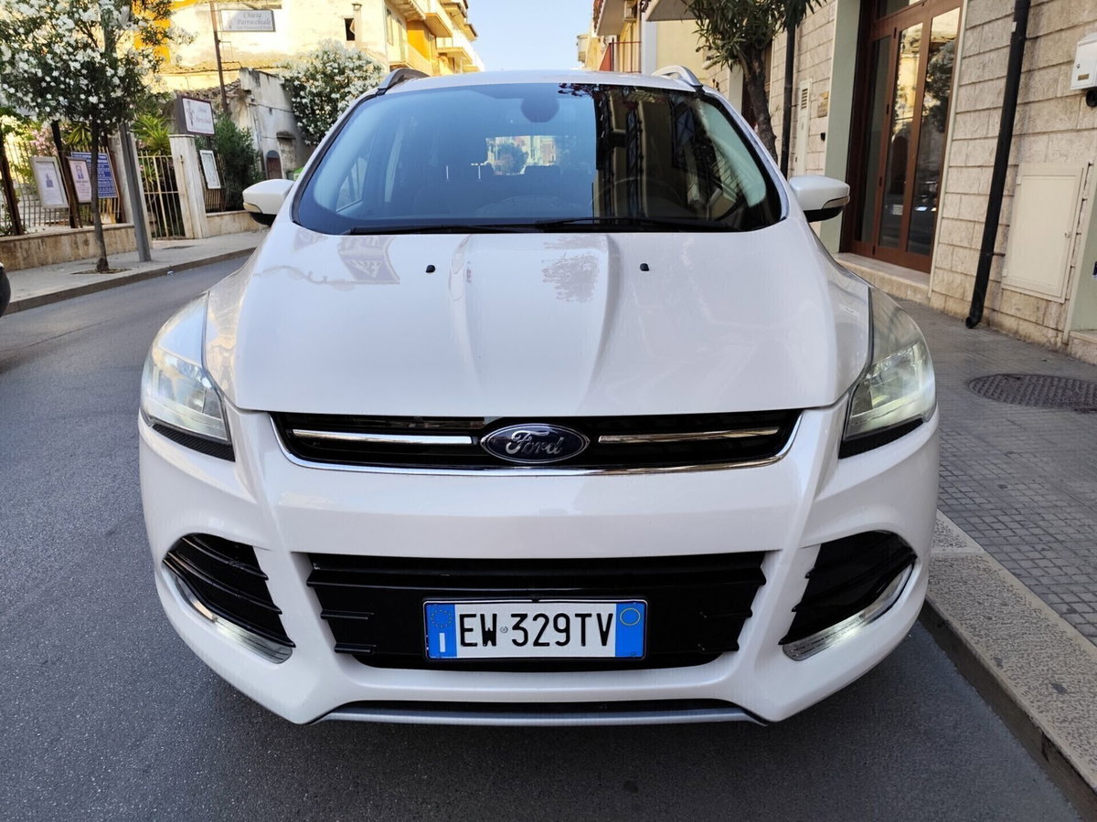 Ford Kuga 2.0 TDCi 163 CV 4WD Titanium DPF (2)