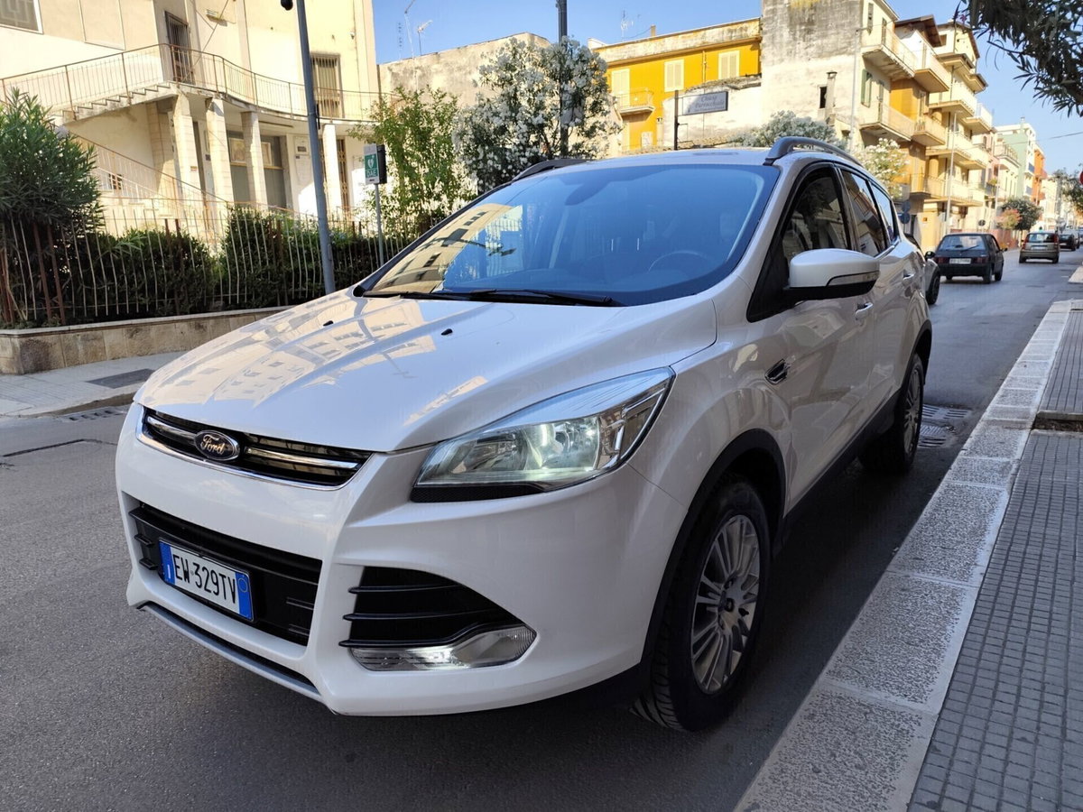 Ford Kuga 2.0 TDCi 163 CV 4WD Titanium DPF (4)