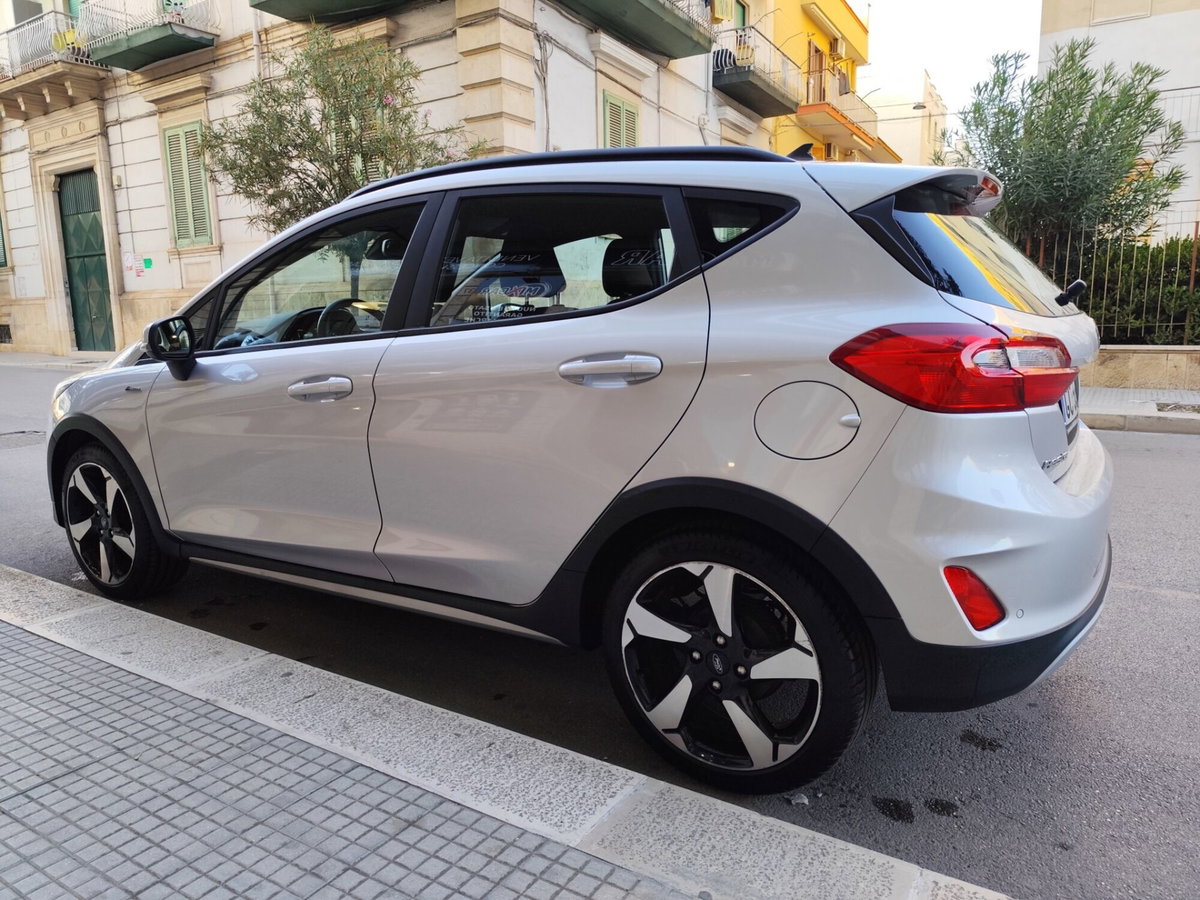 Ford Fiesta Active 1.5 EcoBlue (10)