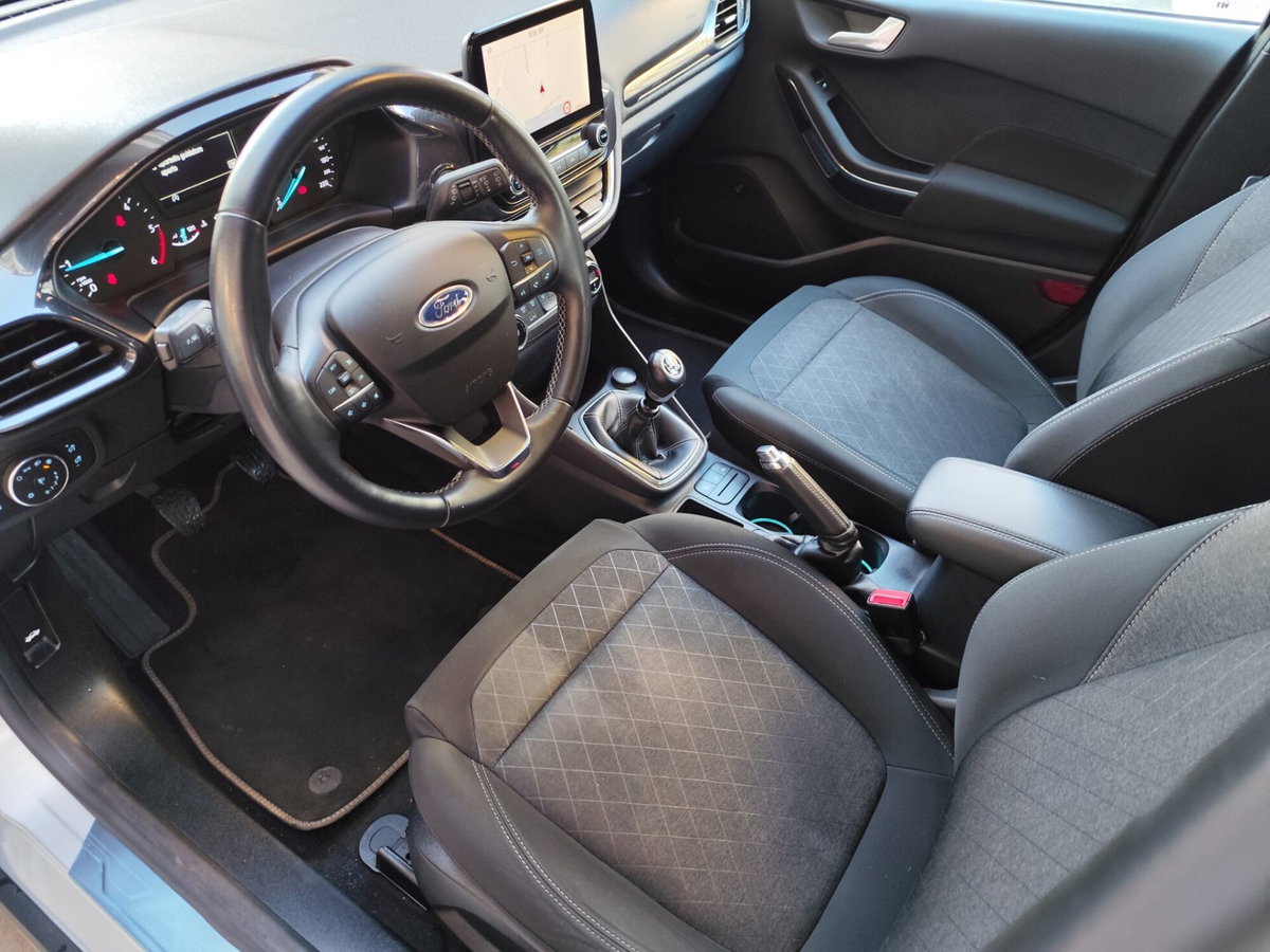 Ford Fiesta Active 1.5 EcoBlue (16)