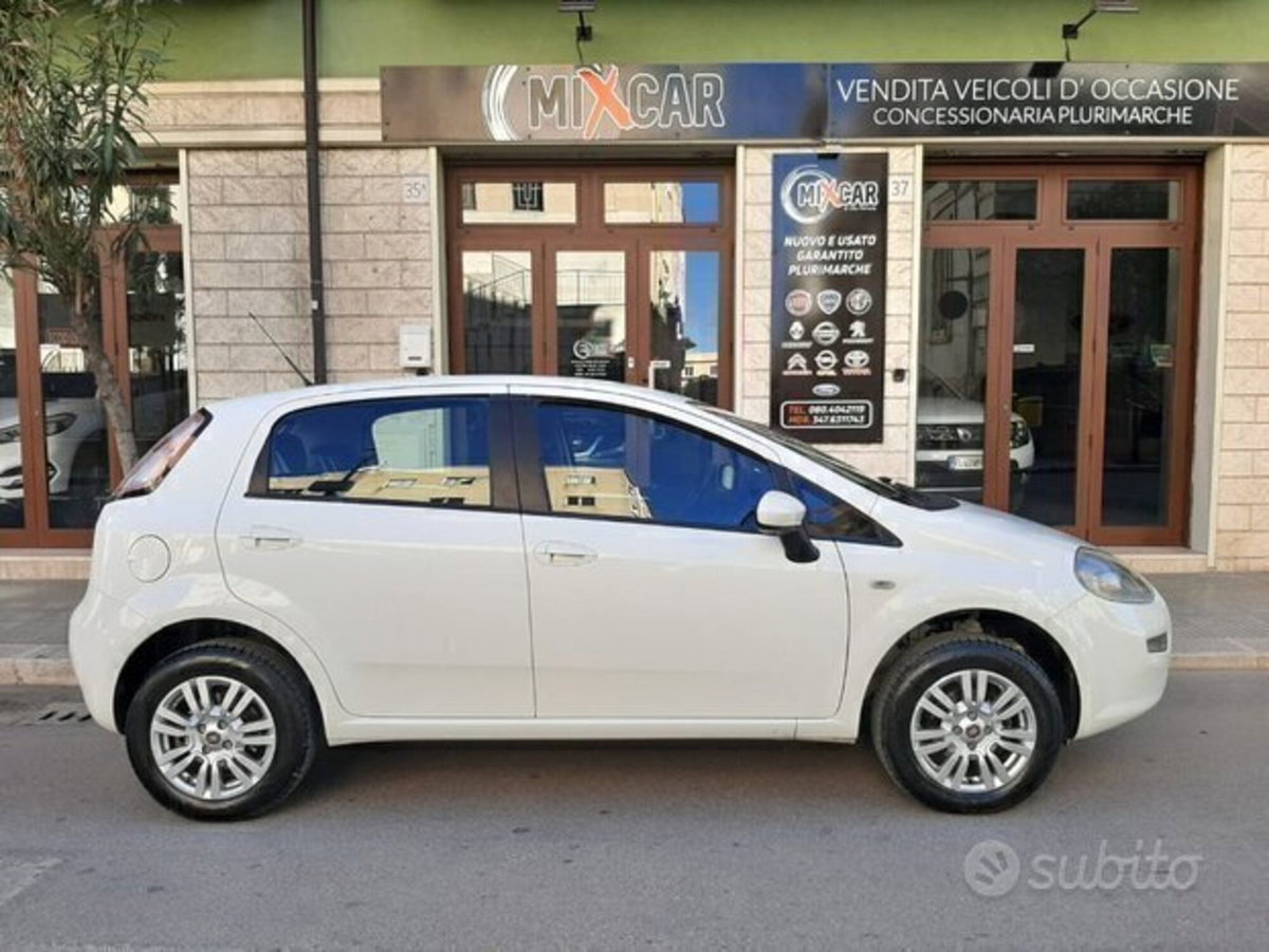 Fiat Punto 1.4 8V 3 porte Natural Power Lounge (10)