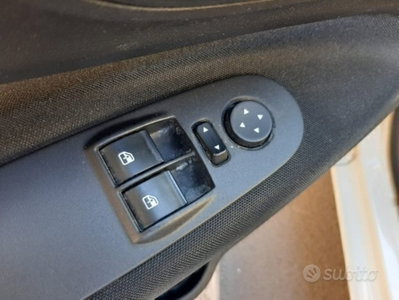 Fiat Punto 1.4 8V 3 porte Natural Power Lounge (11)