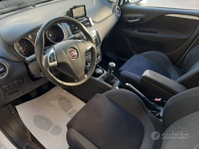 Fiat Punto 1.4 8V 3 porte Natural Power Lounge (12)