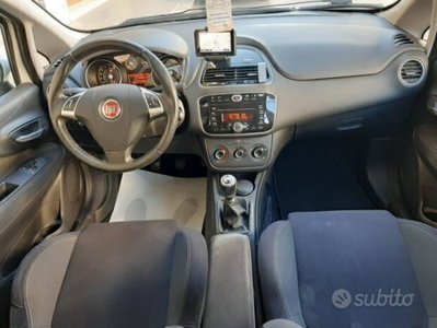 Fiat Punto 1.4 8V 3 porte Natural Power Lounge (18)
