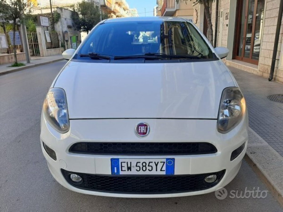 Fiat Punto 1.4 8V 3 porte Natural Power Lounge (2)