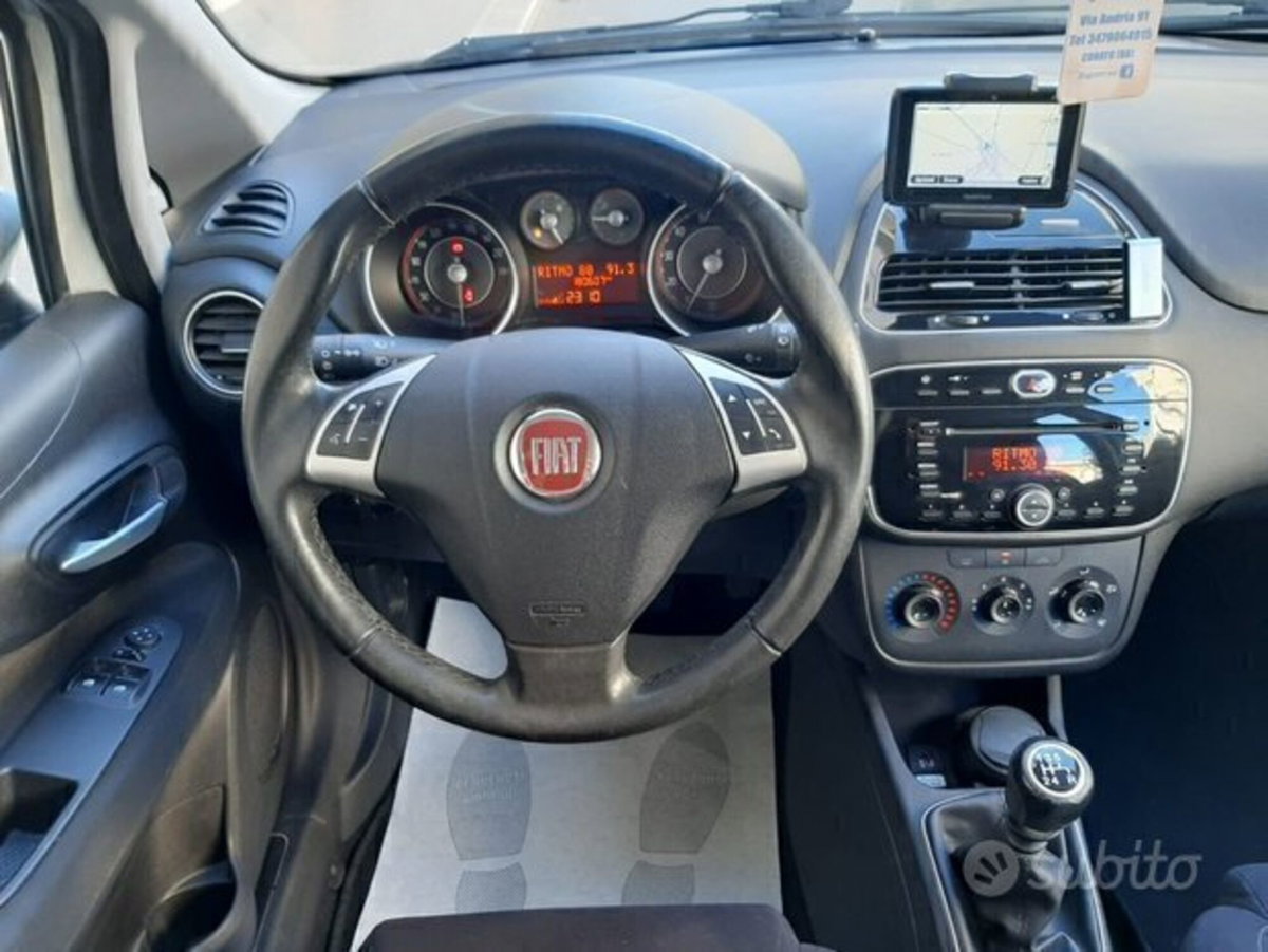 Fiat Punto 1.4 8V 3 porte Natural Power Lounge (20)