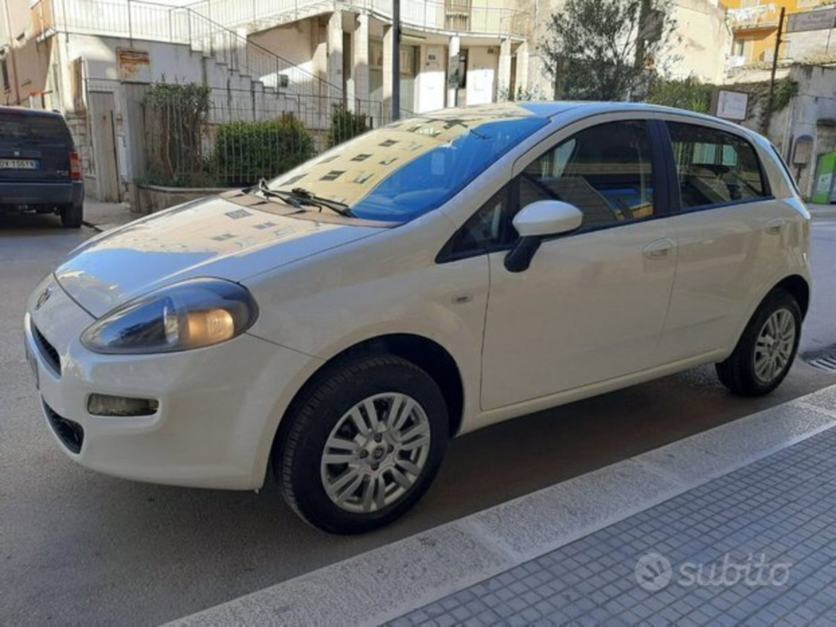 Fiat Punto 1.4 8V 3 porte Natural Power Lounge (3)