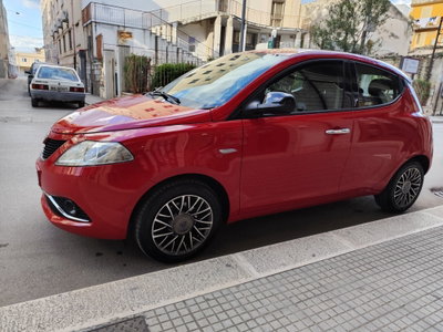 Lancia Ypsilon 1.3 MJT 16V 95 CV 5 porte S&S Gold (4)