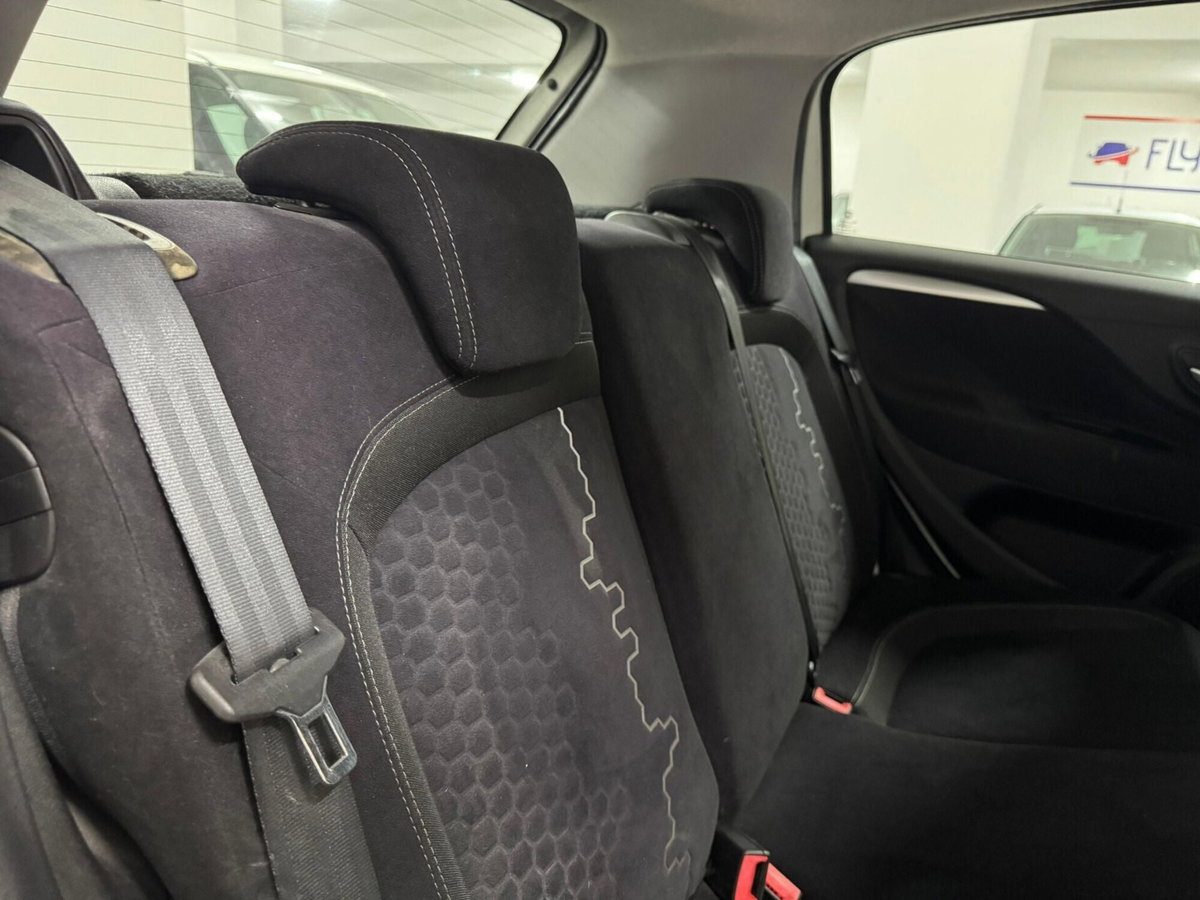 Fiat Punto 1.3 MJT II S&S 85 CV 5 porte ECO Young (17)