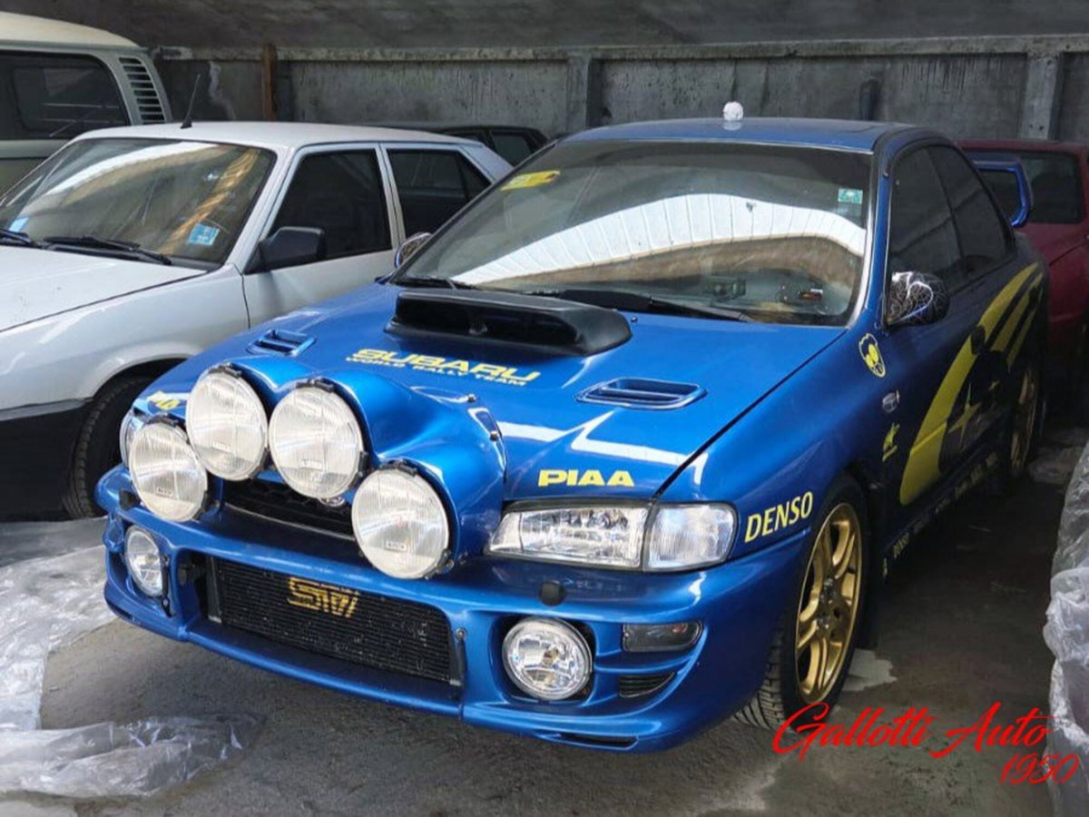 Subaru Impreza 2.0i T 16V cat 4WD (2)
