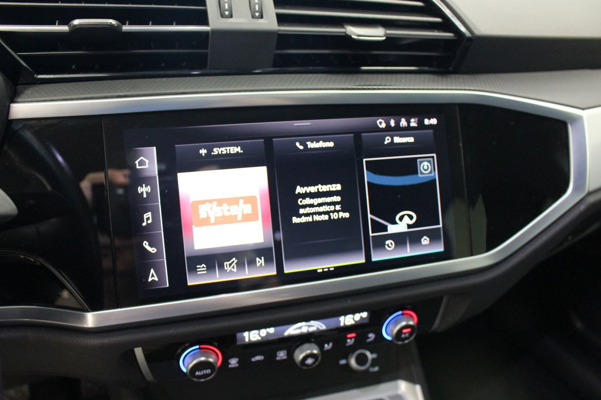 Audi Q3 35 TDI quattro S tronic Business (16)