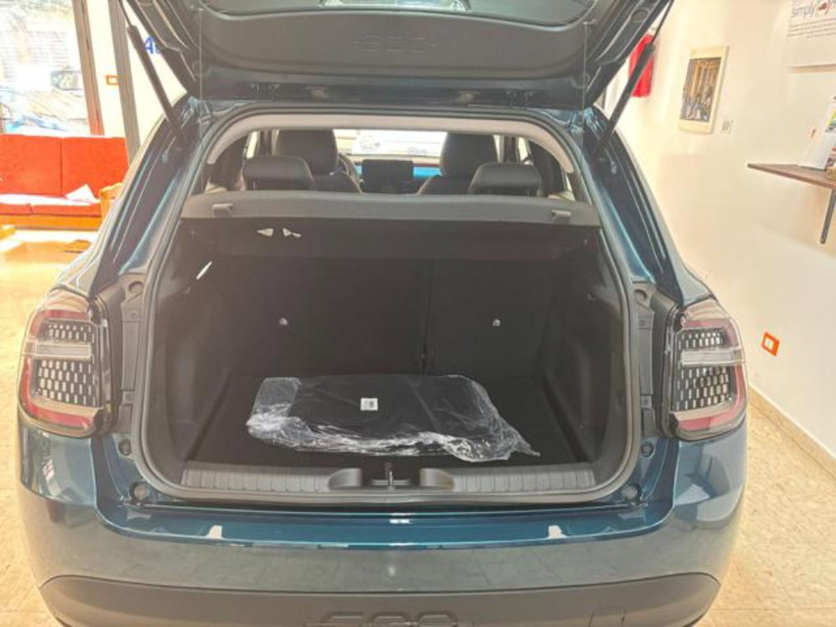 Fiat 600 1.2 hybrid Business 110cv auto (10)