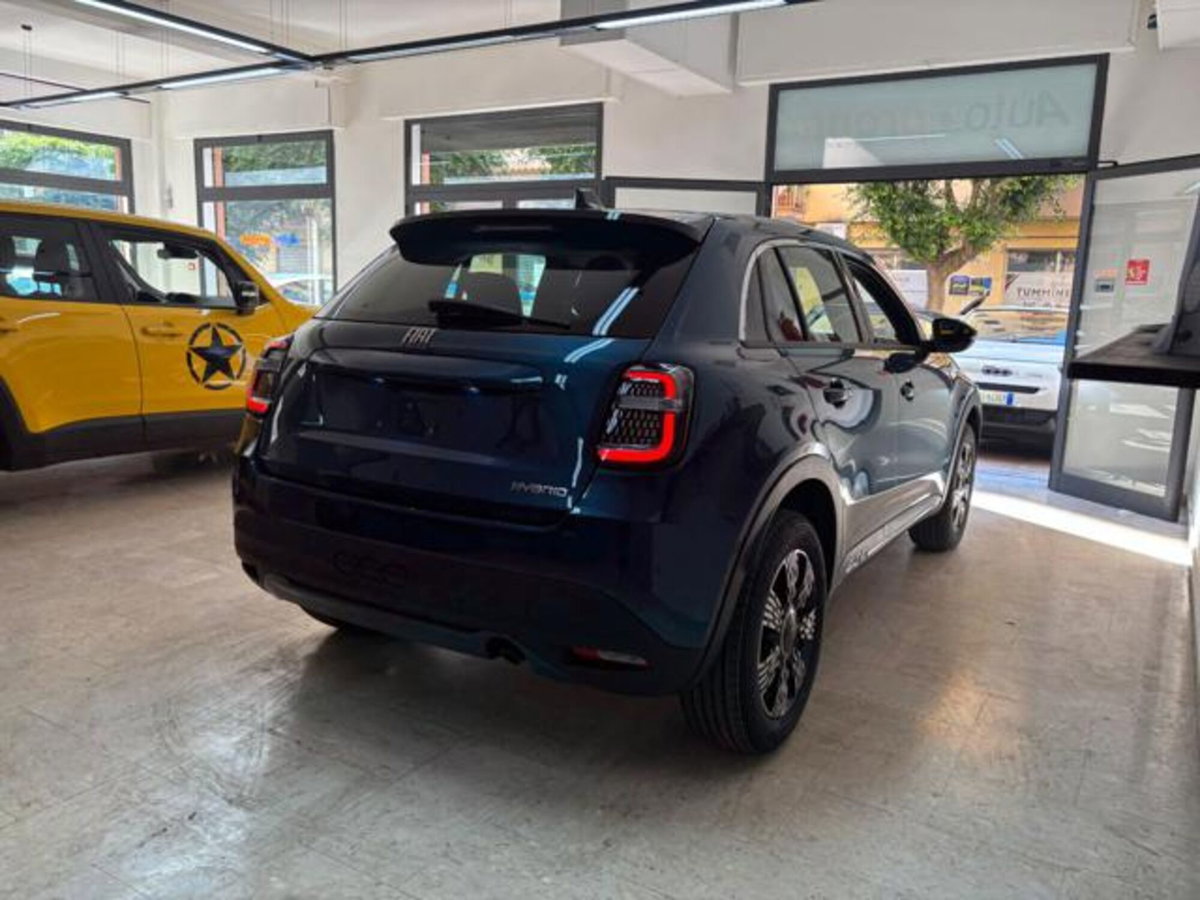 Fiat 600 1.2 hybrid Business 110cv auto (3)