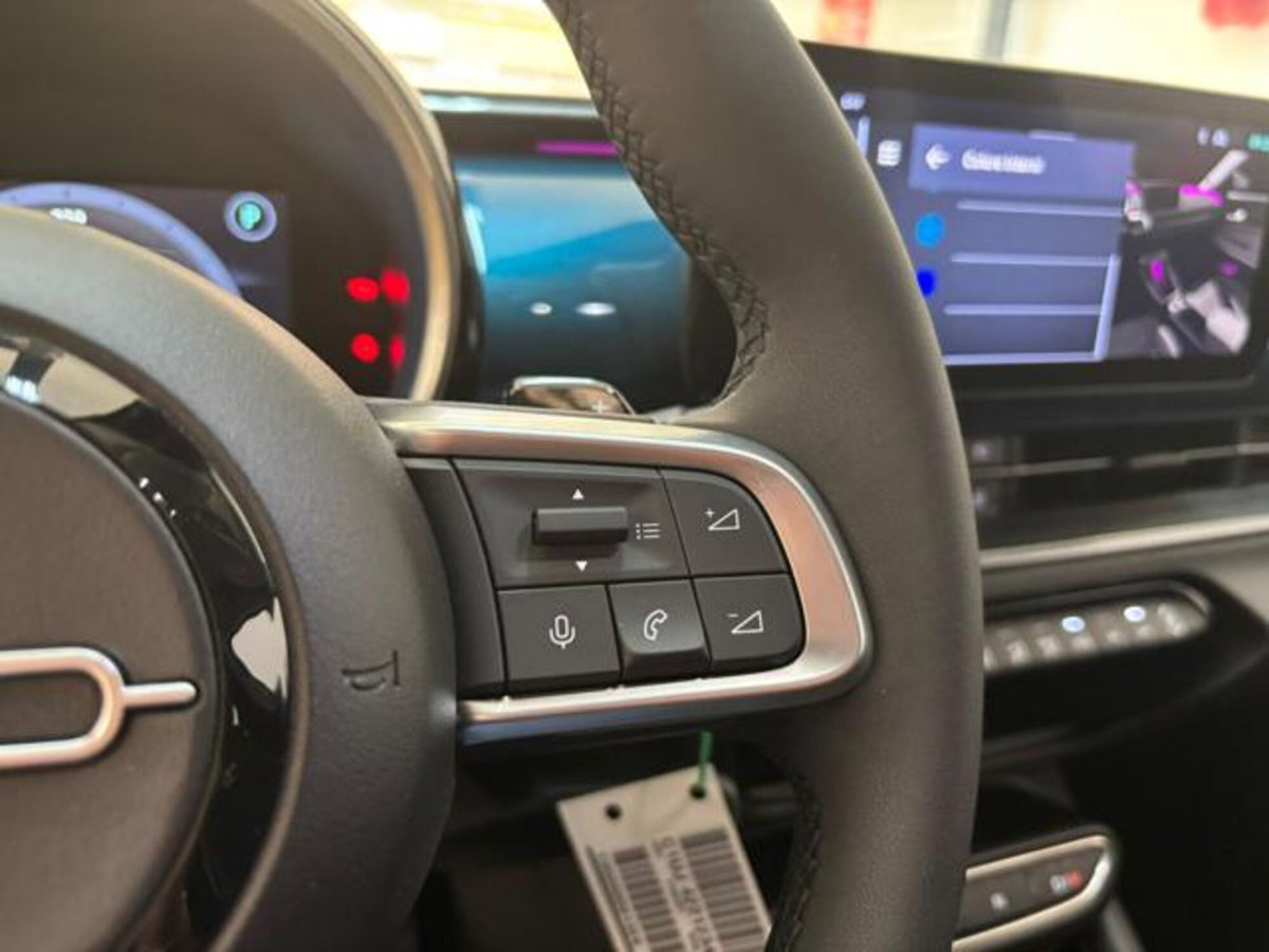 Fiat 600 1.2 hybrid Business 110cv auto (7)