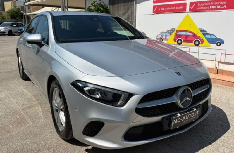 Mercedes-Benz Classe A Sedan 180 d Automatic 4p. Business
