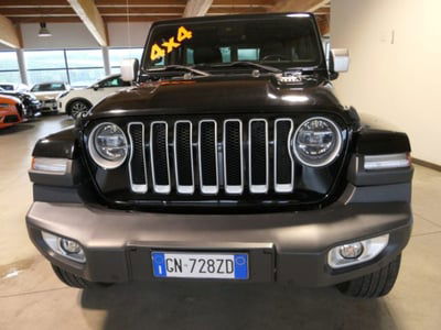 Jeep Wrangler Unlimited 2.2 Mjt II Sahara usata