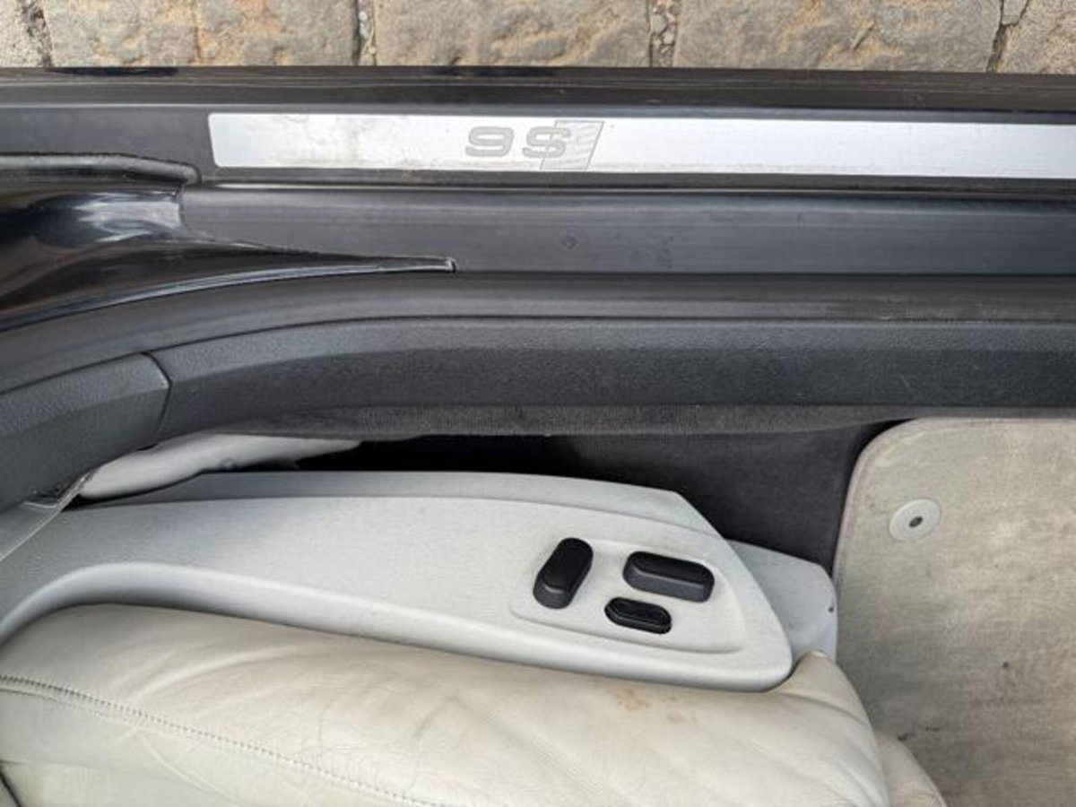 Audi S6 4.2 V8 cat quattro tiptronic (16)