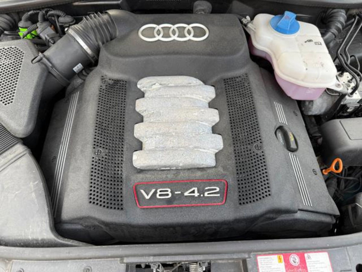 Audi S6 4.2 V8 cat quattro tiptronic (20)