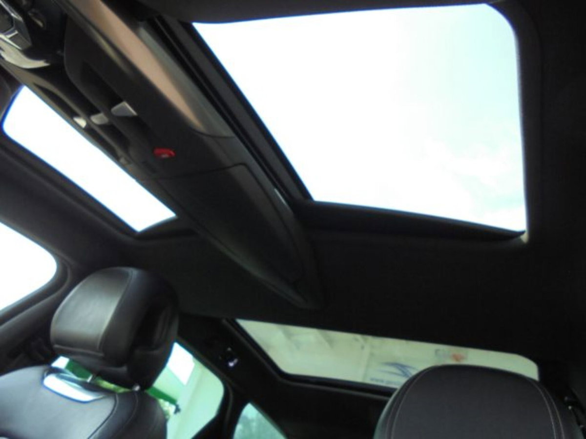 Ds DS 5 DS 5 BlueHDi 150 S&S Sport Chic (12)